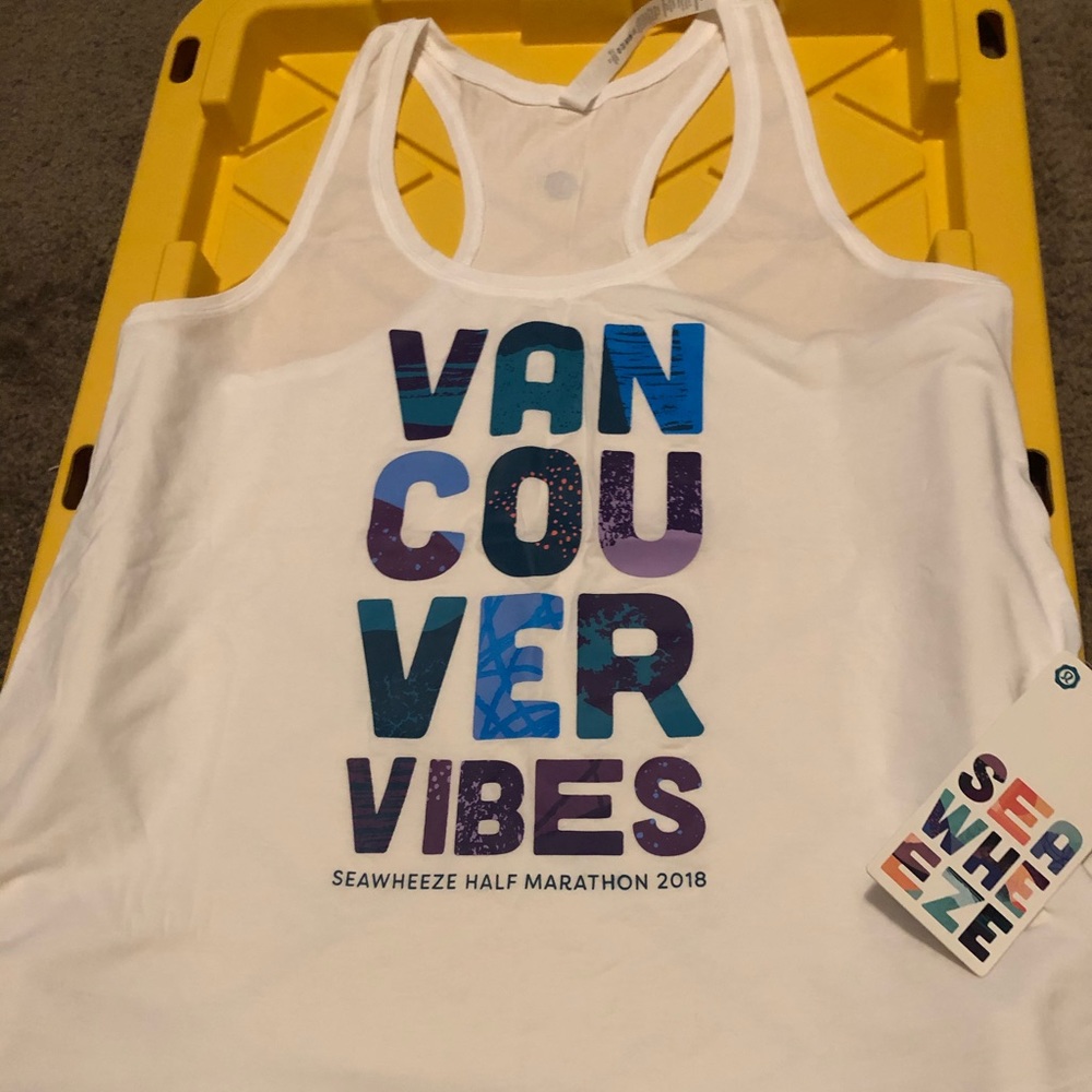 Lululemon *2018 SEAWHEEZE* Edition - Love Tank